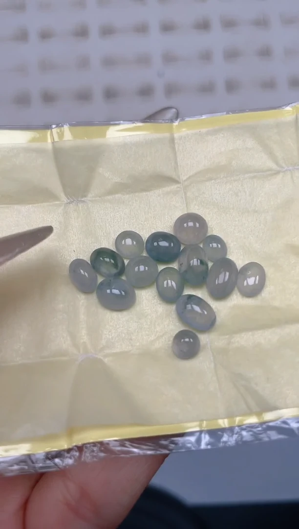 未镶嵌定制翡翠天然翡翠裸石蛋面
