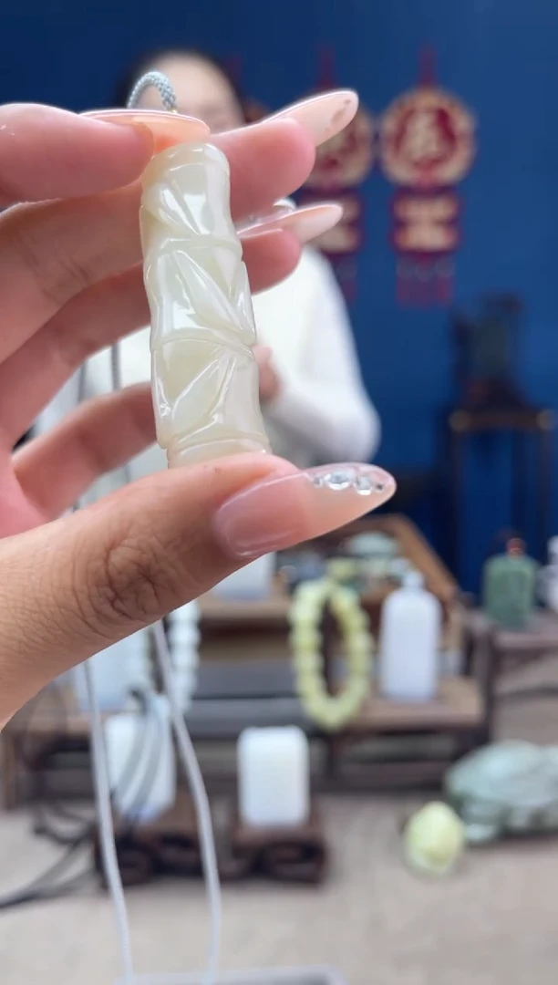 【闪购商品】和田玉颈饰未镶嵌1