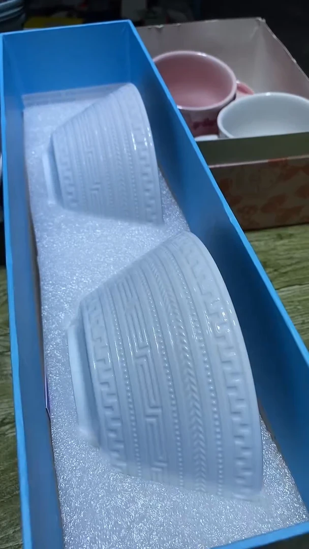 瓷片碗碟好物一件不留@@1