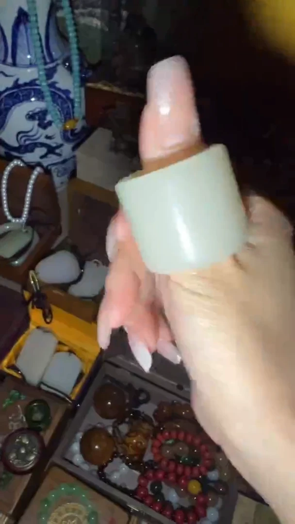 未镶嵌戒圈和田玉闪购高端商品链接