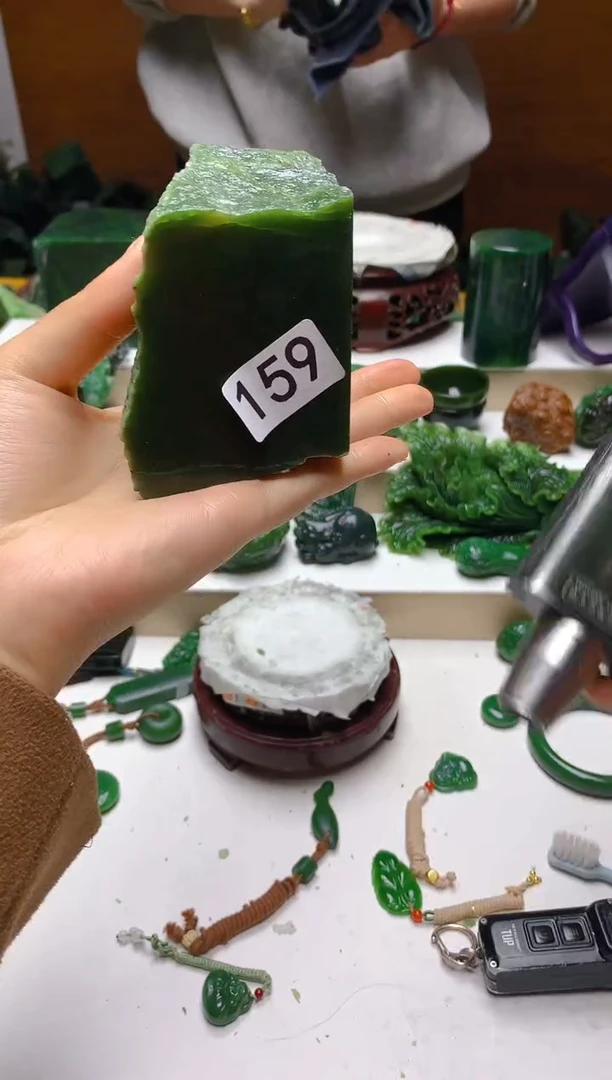 未镶嵌和田玉珠宝半成品1