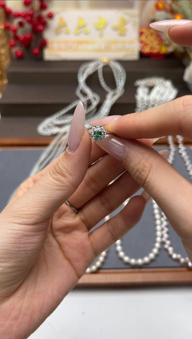 【闪购商品】祖母绿戒指银S925镶嵌aj4214