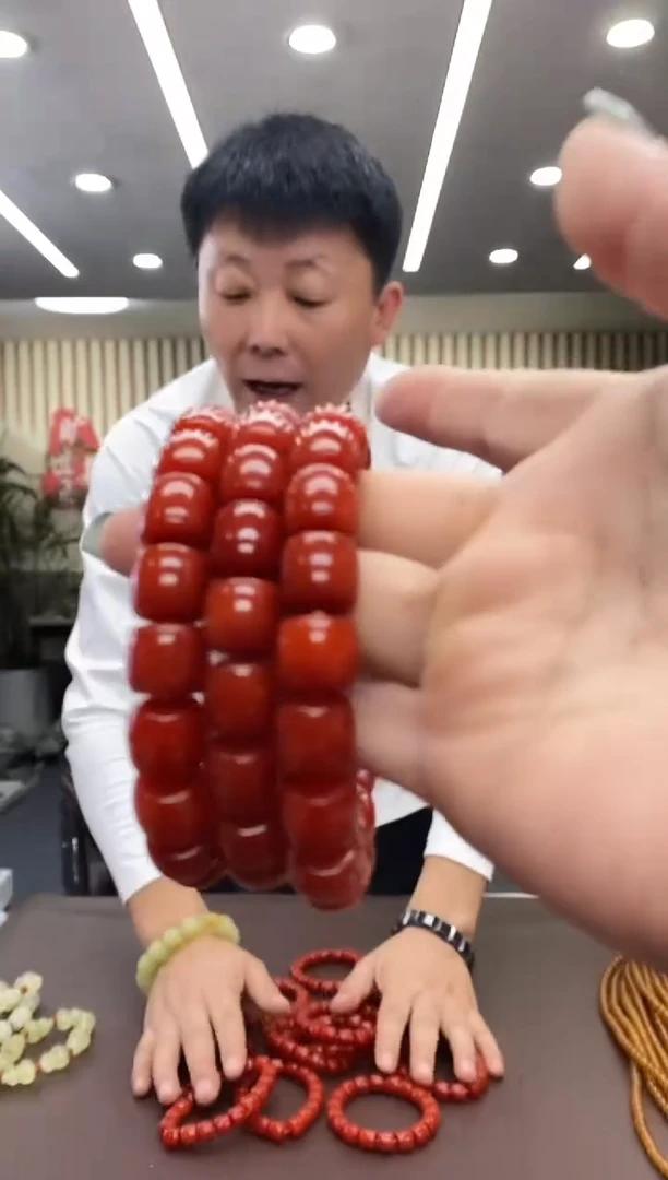 柿子红手串多样式发货随机发一