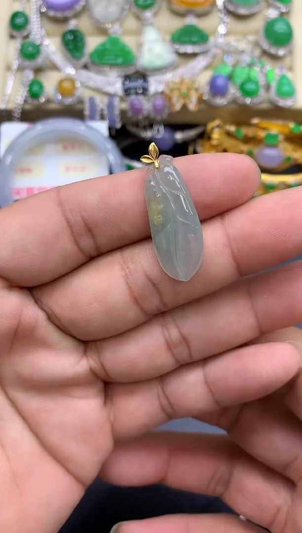 颈饰18K金镶嵌翡翠352-中国好珍宝