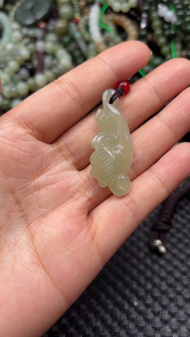 【闪购商品】和田玉颈饰未镶嵌.