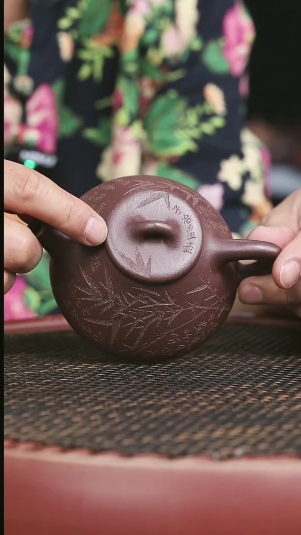 茶壶紫砂高砂老紫泥子冶石瓢220CC刻绘