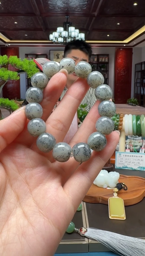 未镶嵌手串和田玉111qh14