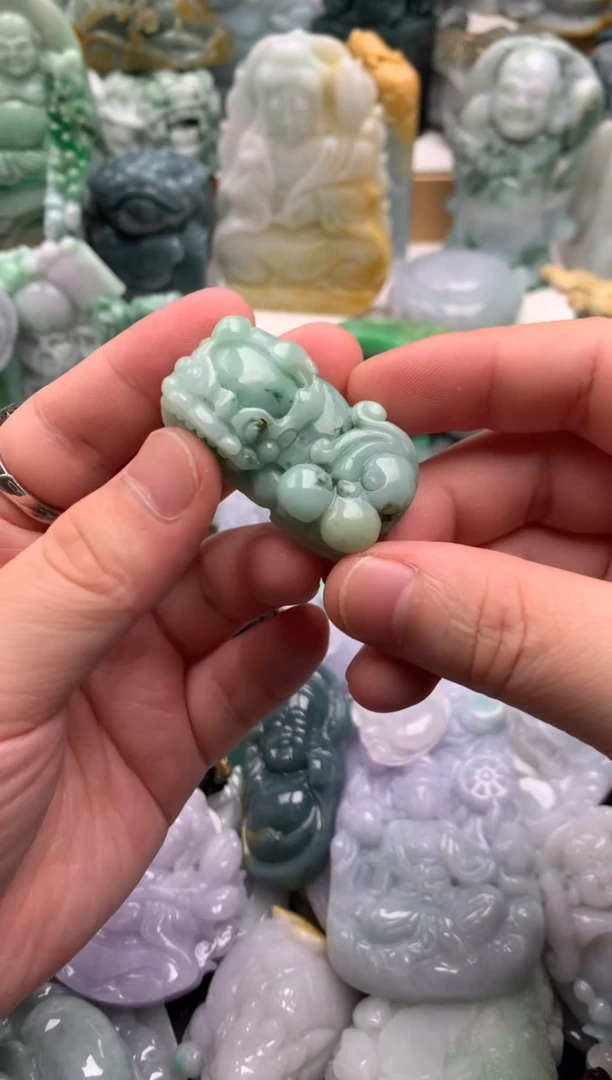 吊坠(不含链)未镶嵌翡翠1