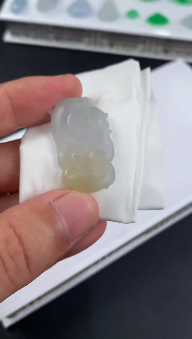 未镶嵌定制翡翠莱*翡翠