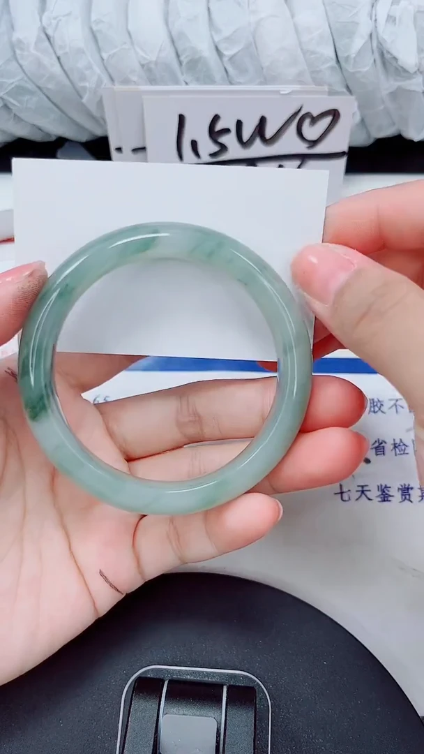 未镶嵌手镯石英质玉220-56//57