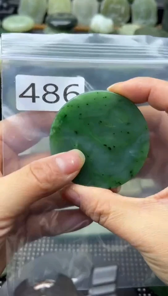 未镶嵌和田玉珠宝半成品镯芯