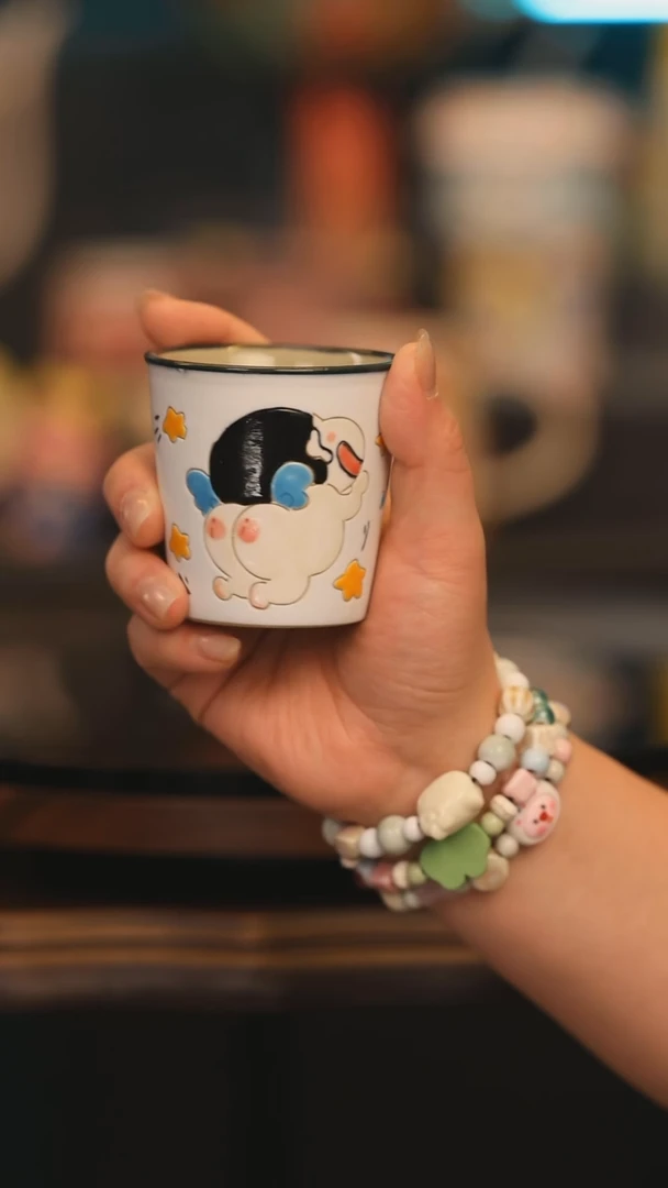 【闪购商品】摆件景德镇釉下彩绘设计师款陶瓷