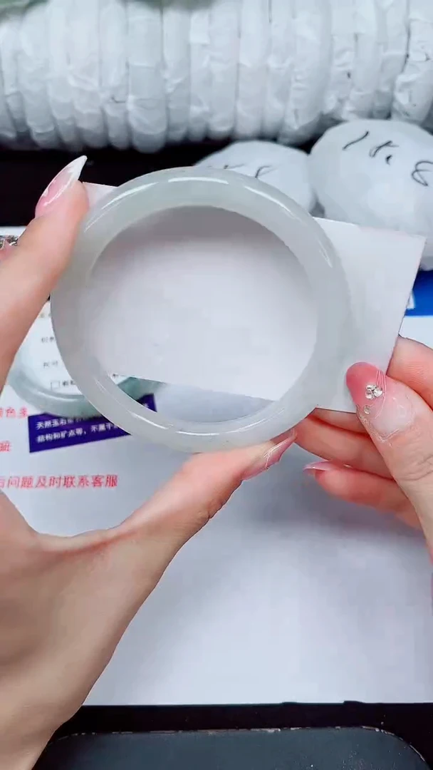 未镶嵌手镯石英质玉215-62/63