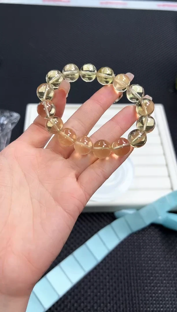 手串未镶嵌水晶28o多样性发其一/1条默认微瑕