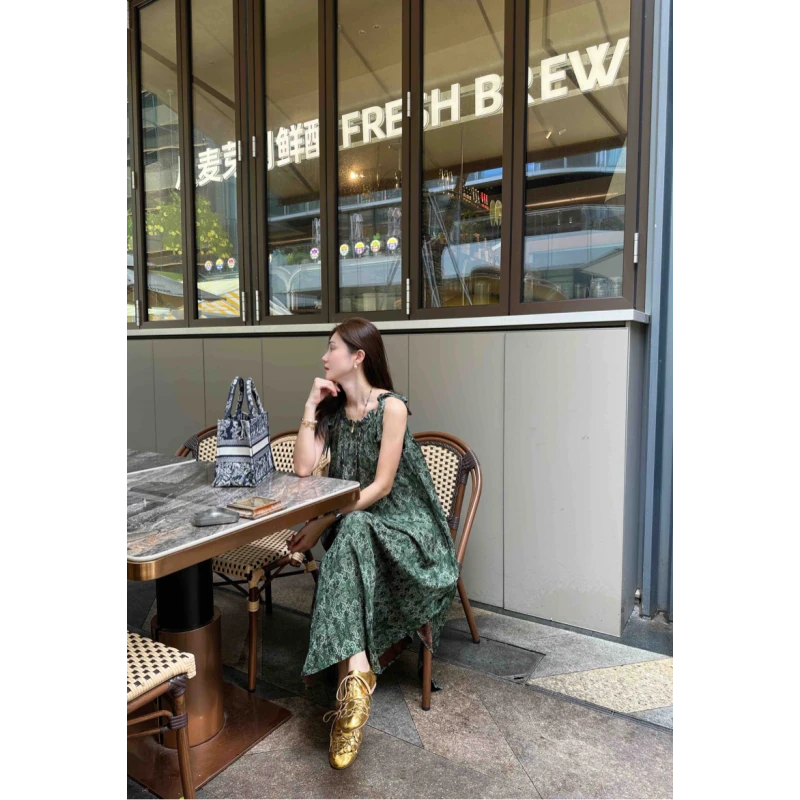 （绿茵轻丝）轻薄人丝透气色调清新夏日吸引力连衣裙7-0041