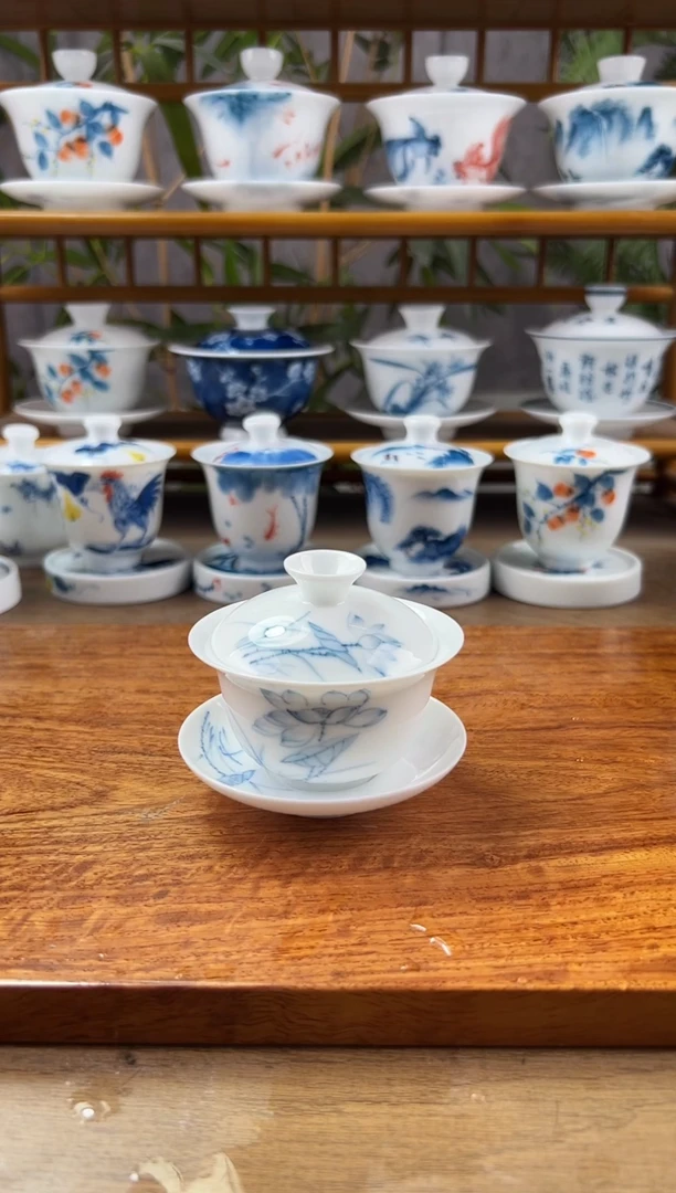 【闪购商品】微瑕素荷羊脂玉80ml三才