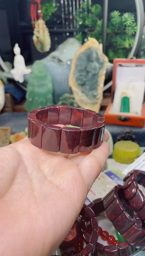 未镶嵌手牌石英质玉88