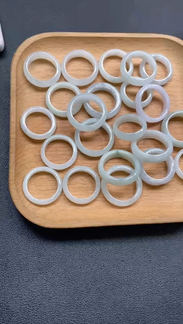 颈饰未镶嵌翡翠天然翡翠a货5多样性发一