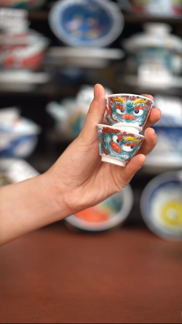 瓷片昨明小酒杯2只（福利价格）