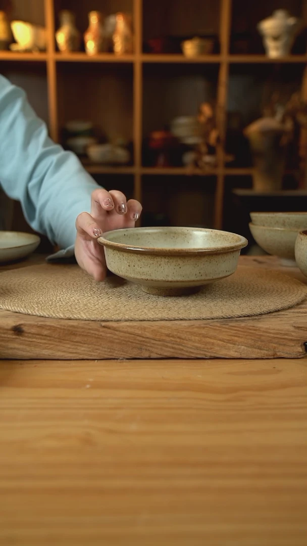 奶奶系列的7英寸直筒高脚盘1个