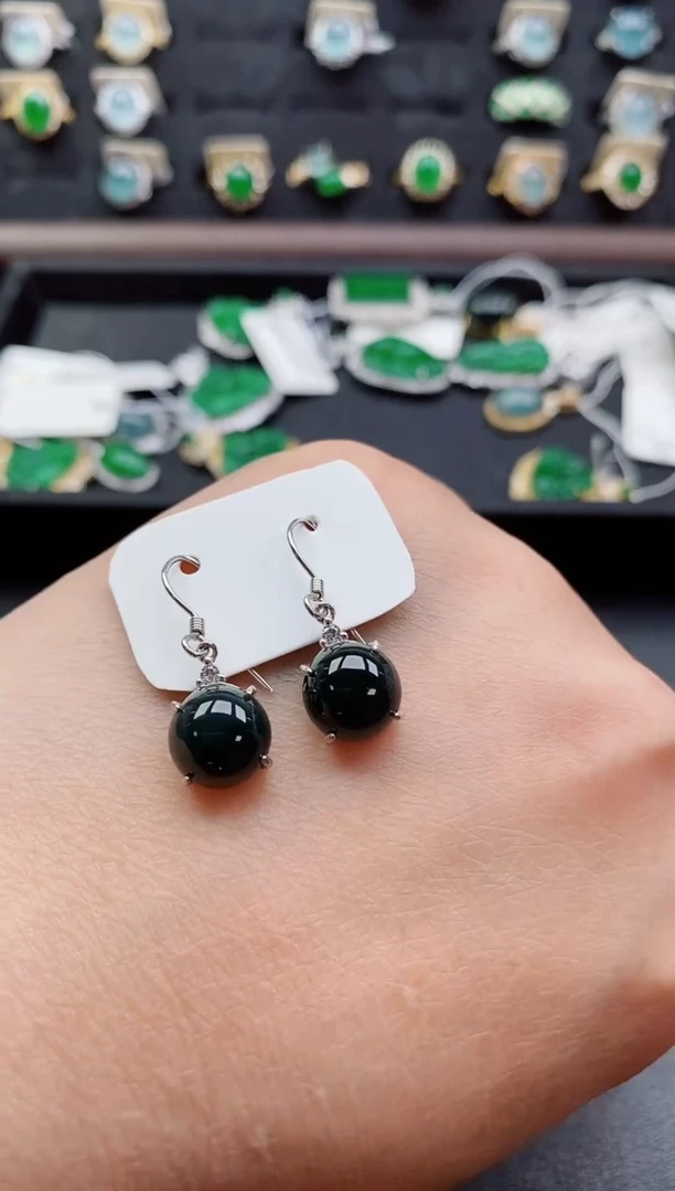 银S925镶嵌戒指翡翠1