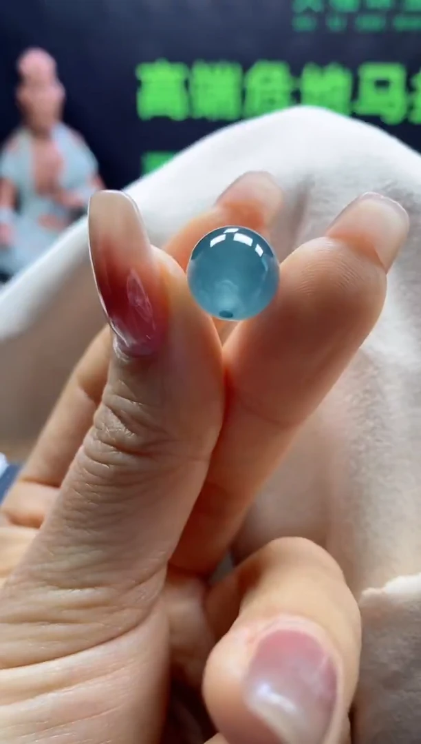 颈饰未镶嵌翡翠1037573692(卡12左右)