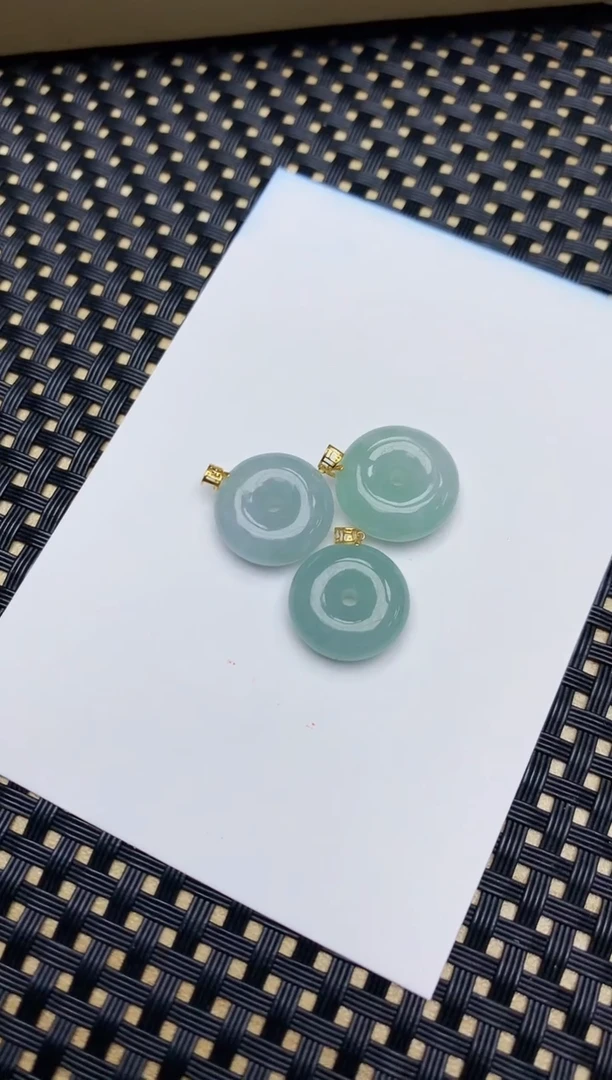 【闪购商品】翡翠颈饰18K金镶嵌天然A货翡翠多样性发其一