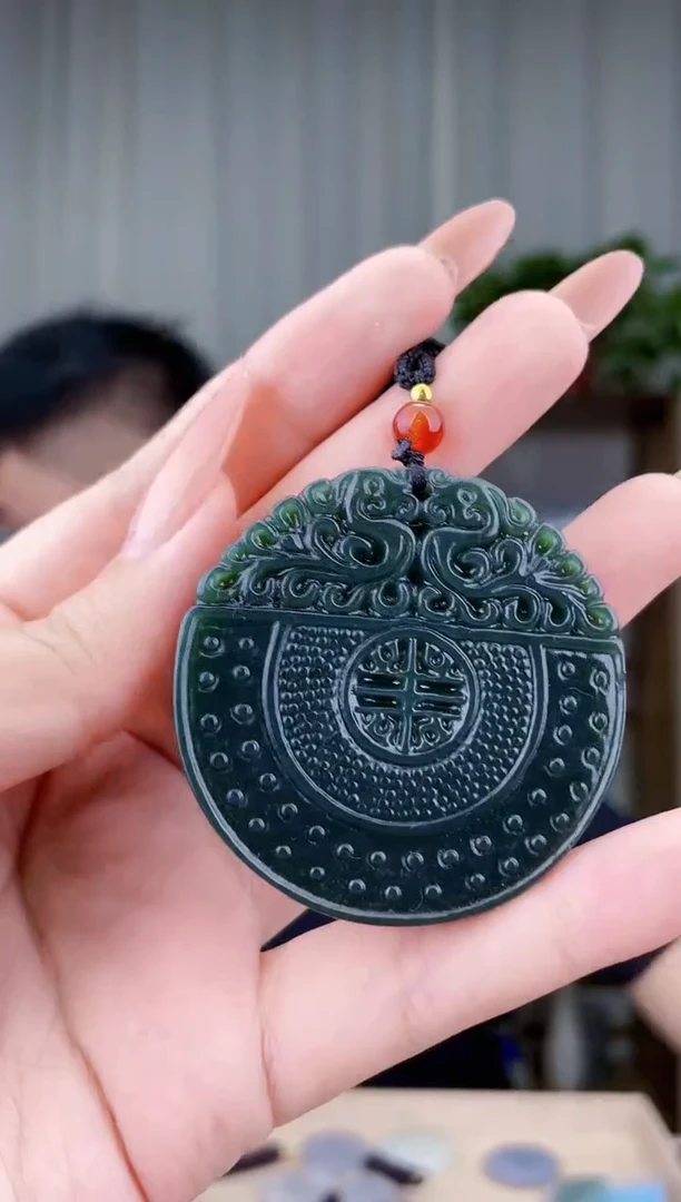 未镶嵌和田玉挂件拍一发一，多样性发货！