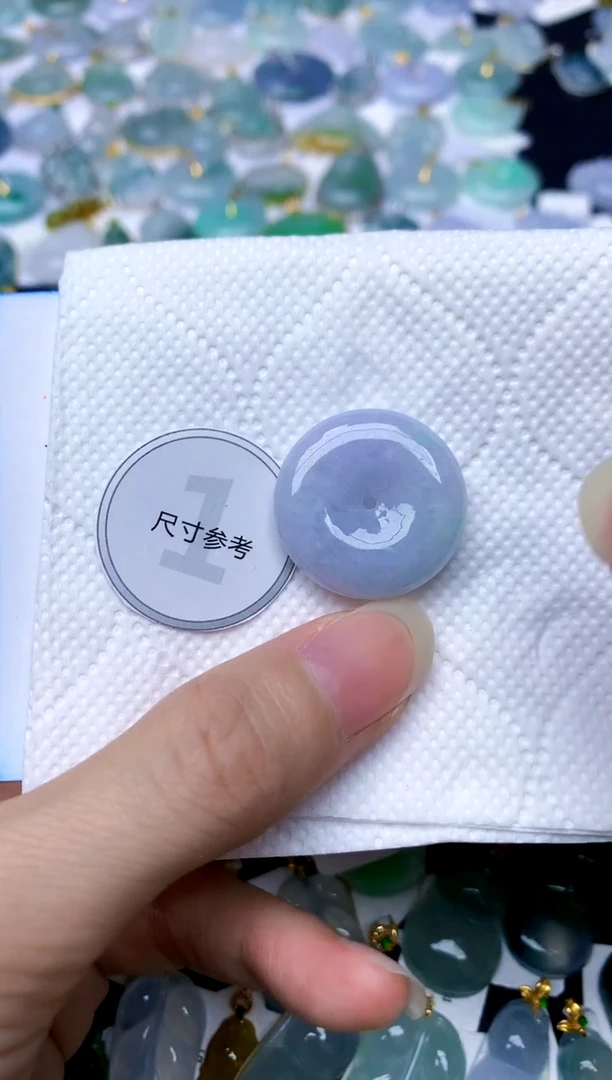 颈饰未镶嵌翡翠天然A货翡翠
