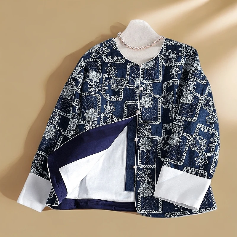南油新中式国风牛仔上衣女2025春季新款青花瓷刺绣复古蓝亮片外套