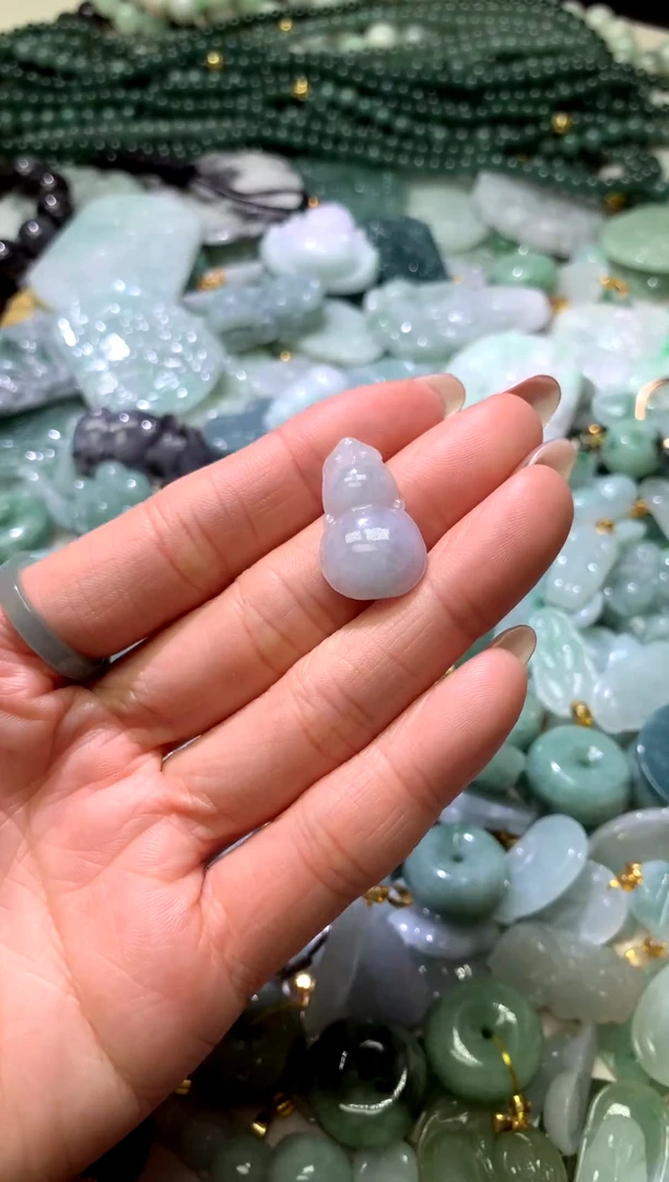 吊坠(不含链)未镶嵌翡翠1