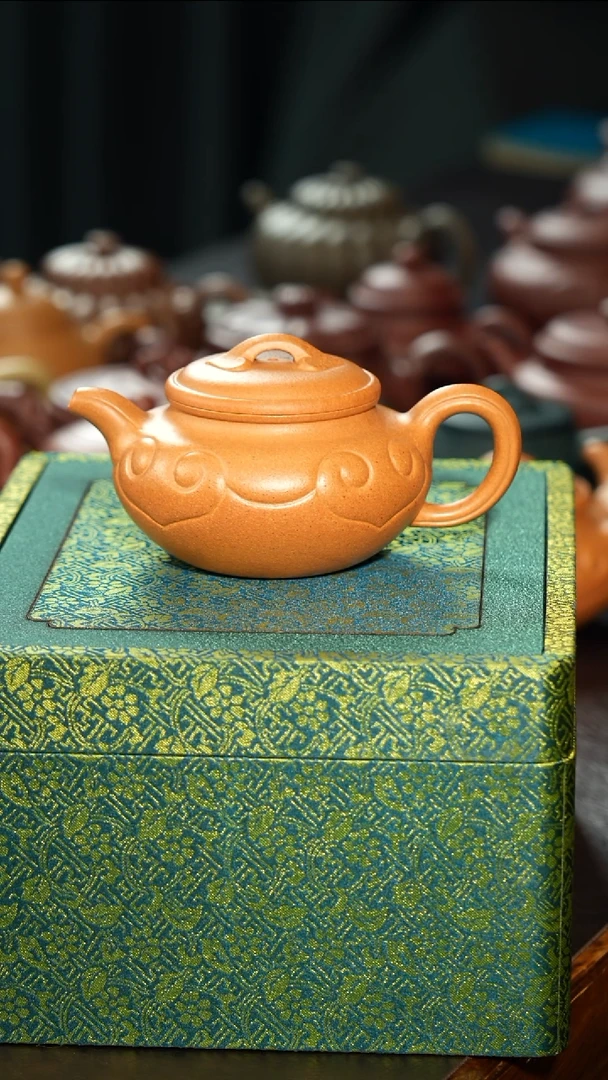 茶壶紫砂黄金段 仿古如意 半手工 普工