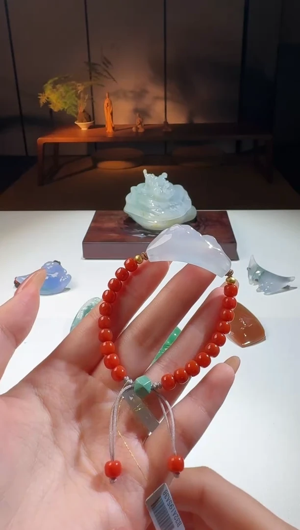 【闪购商品】翡翠手串未镶嵌【鑫鑫】金珠小于0.5