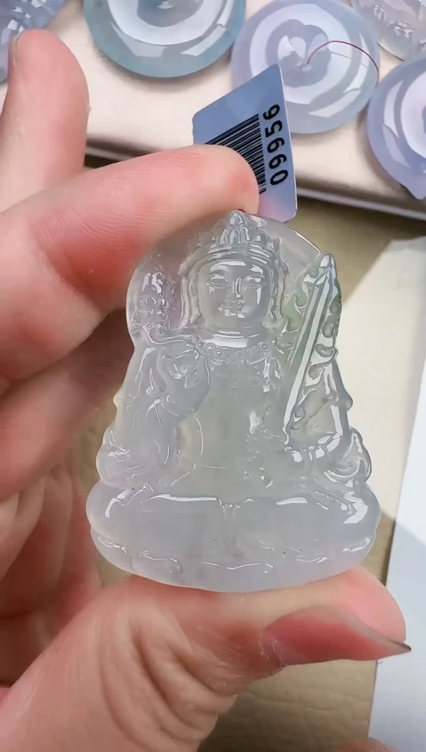 翡翠未镶嵌颈饰缅甸翡翠a货