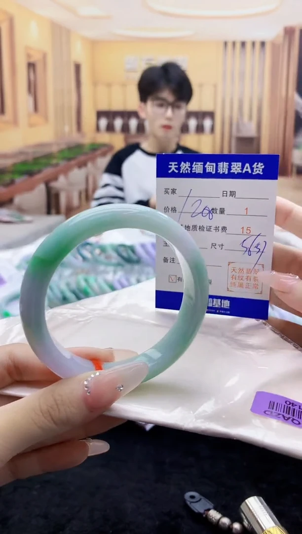 【闪购商品】翡翠手镯未镶嵌     H68-140
