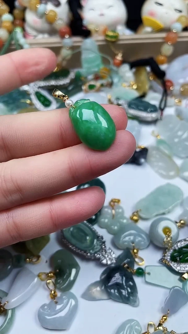 【闪购商品】翡翠颈饰未镶嵌闪购000161