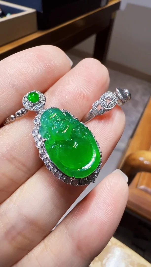 吊坠(不含链)18K金镶嵌翡翠佛公两用