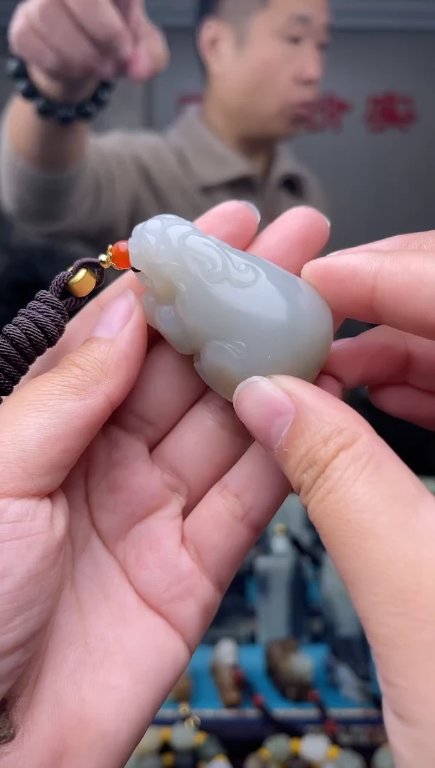 未镶嵌和田玉挂件1