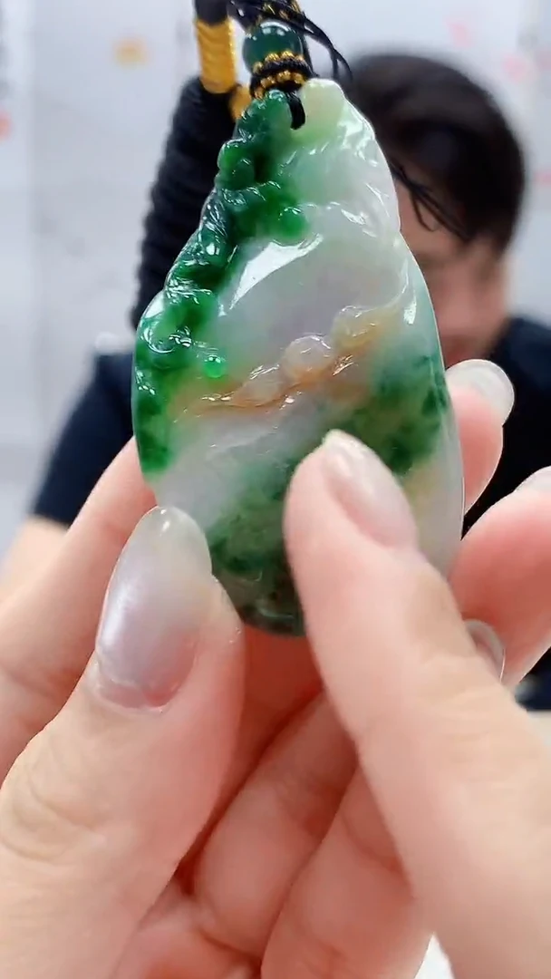定制翡翠未镶嵌5060lr-毛货挂件119