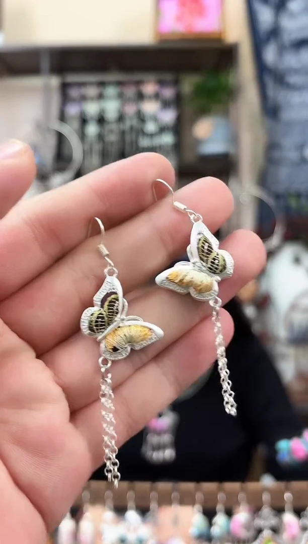 织绣民族风非遗老绣饰品182