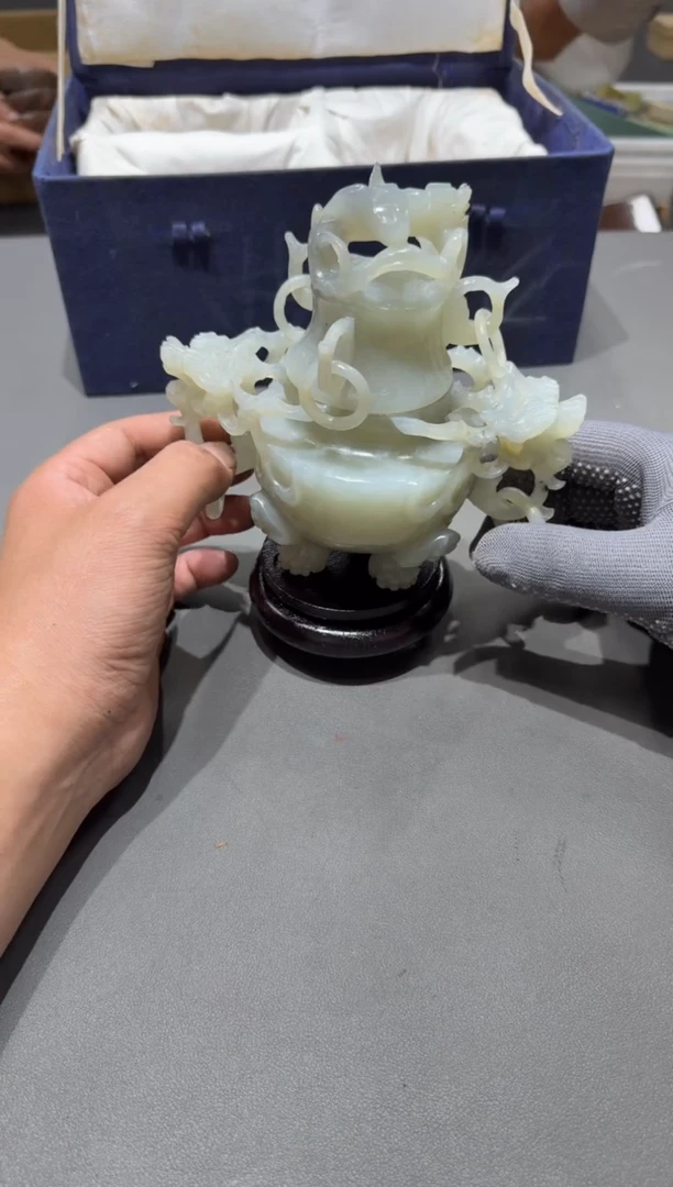 卡****K小四孤品收藏中古品