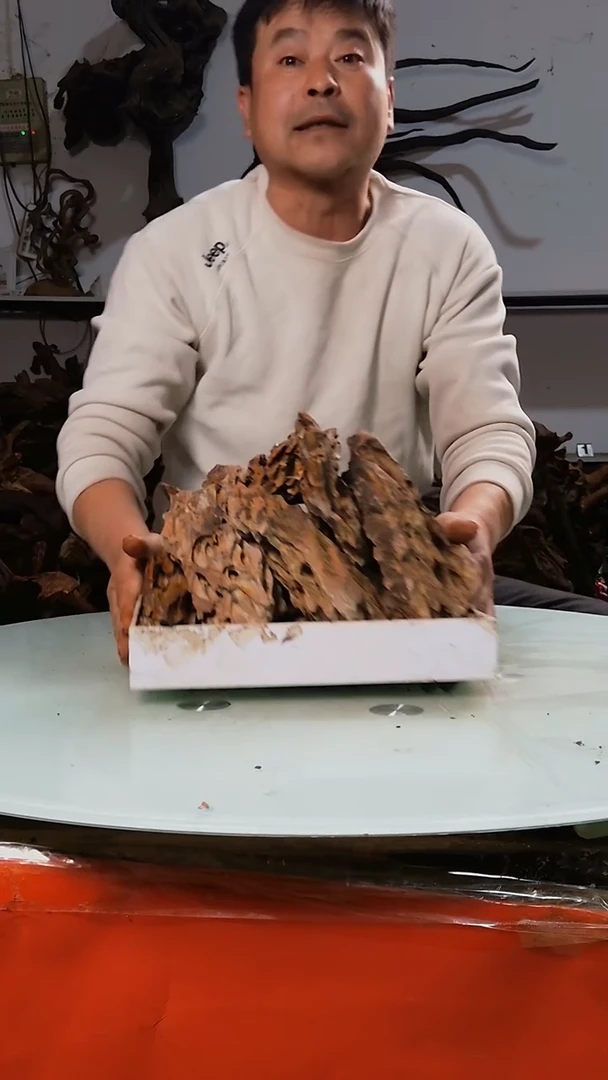 【闪购商品】木随机发货一筐松皮石10斤29.9