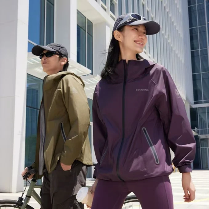 波司登2024秋冬季新款运动登山休闲工装外套透气户外风壳功能外套