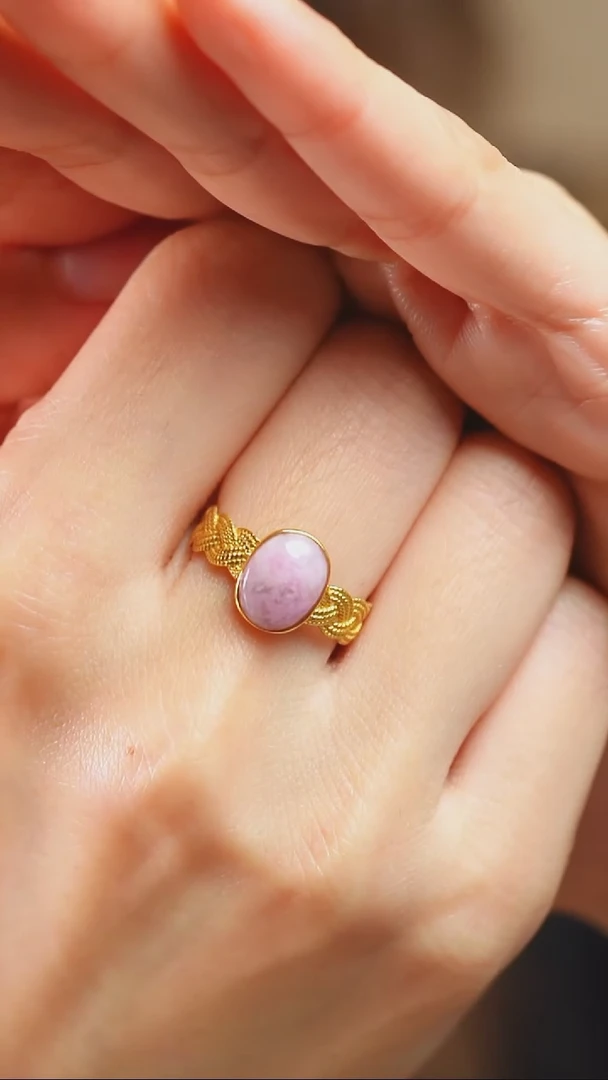 18K金镶嵌苏纪石（舒俱来）戒指5