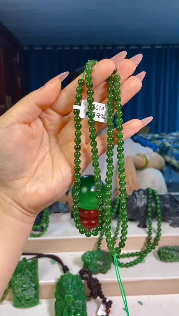 和田玉未镶嵌挂件1