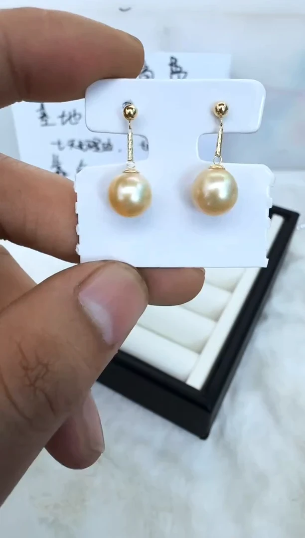【闪购商品】海水珍珠耳饰18K金镶嵌耳钉
