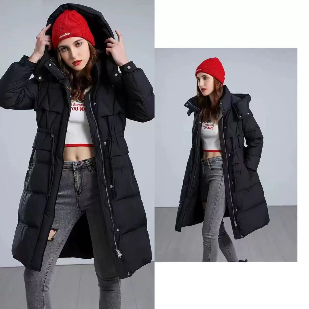 9033，时尚2024冬季新款百搭简约收腰盘扣加厚连帽中长款羽绒服
