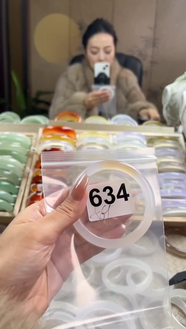 手镯玛瑙/玉髓未镶嵌634