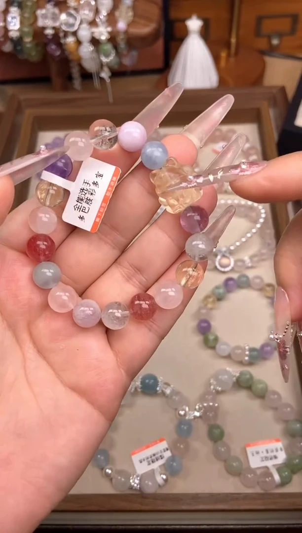 【闪购商品】水晶手链未镶嵌多宝
