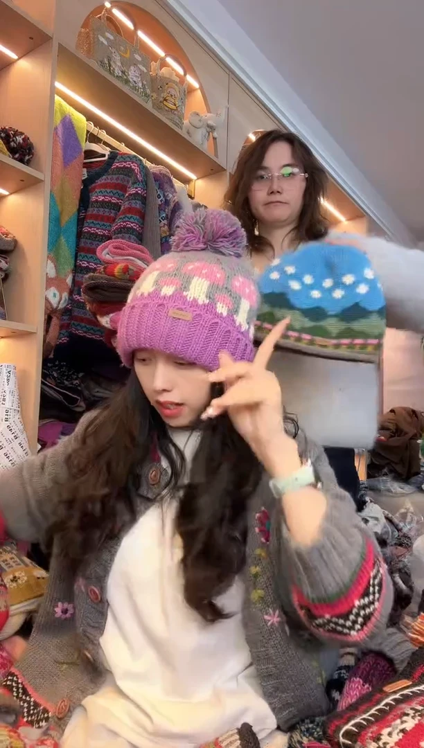 纯棉百羊毛紫色像素蘑菇单球帽